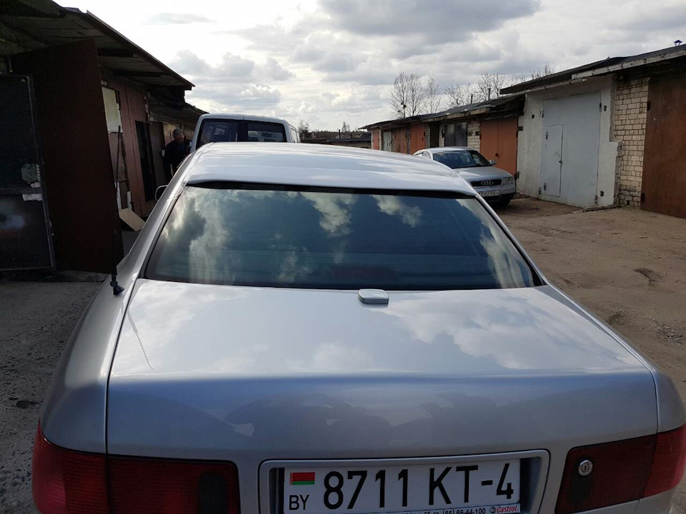 Спойлер (козырек) на заднее стекло для ауди а8 д2 (Audi A8 D2 ...