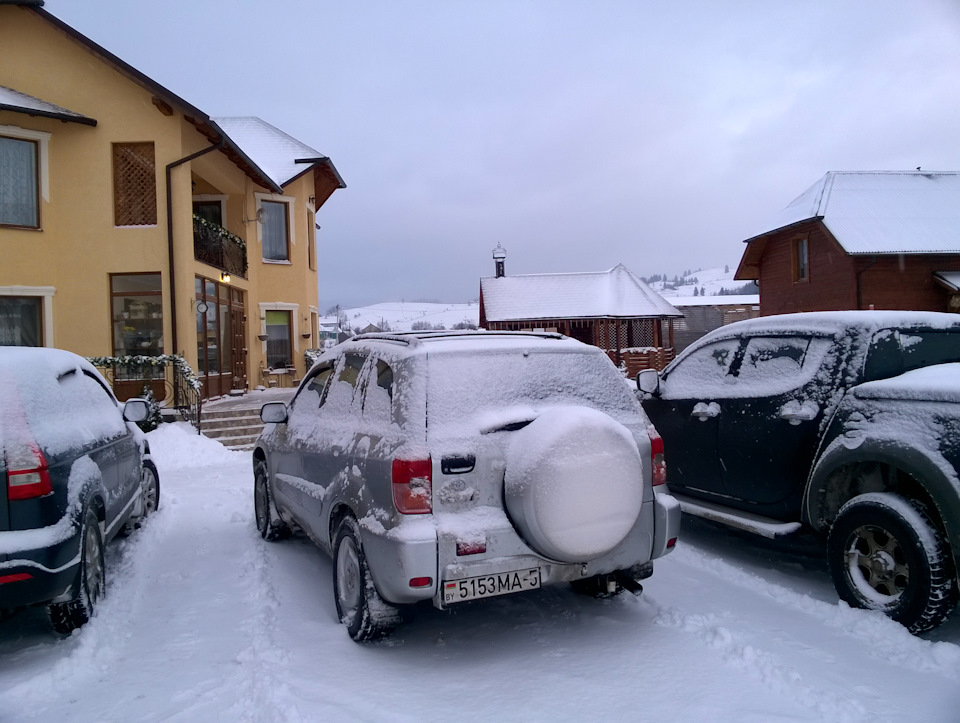 Фото в бортжурнале Toyota RAV4 (II)