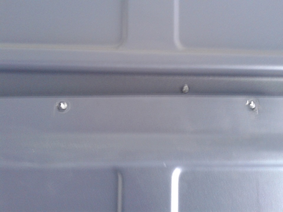 замена заклепок — Mercedes-Benz Sprinter (2G), 2,2 л, 2014 года ...