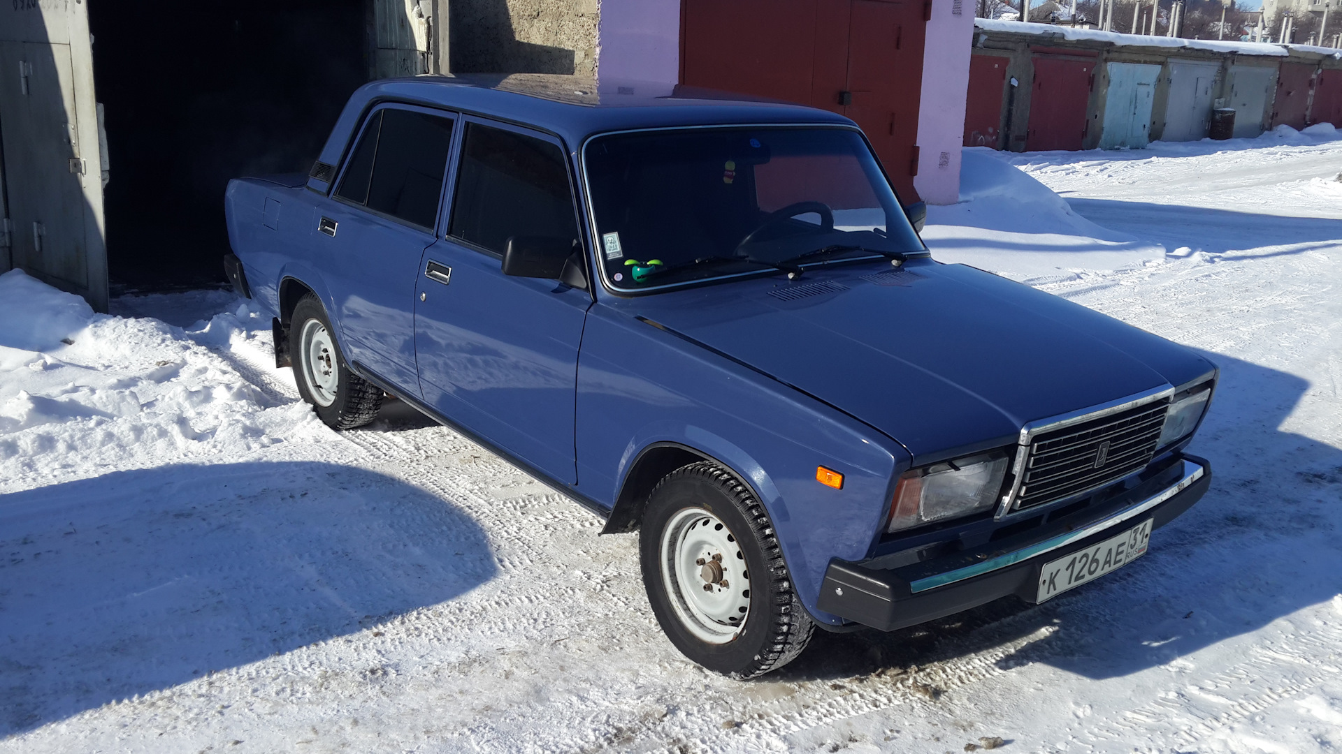 Lada 2107 синий