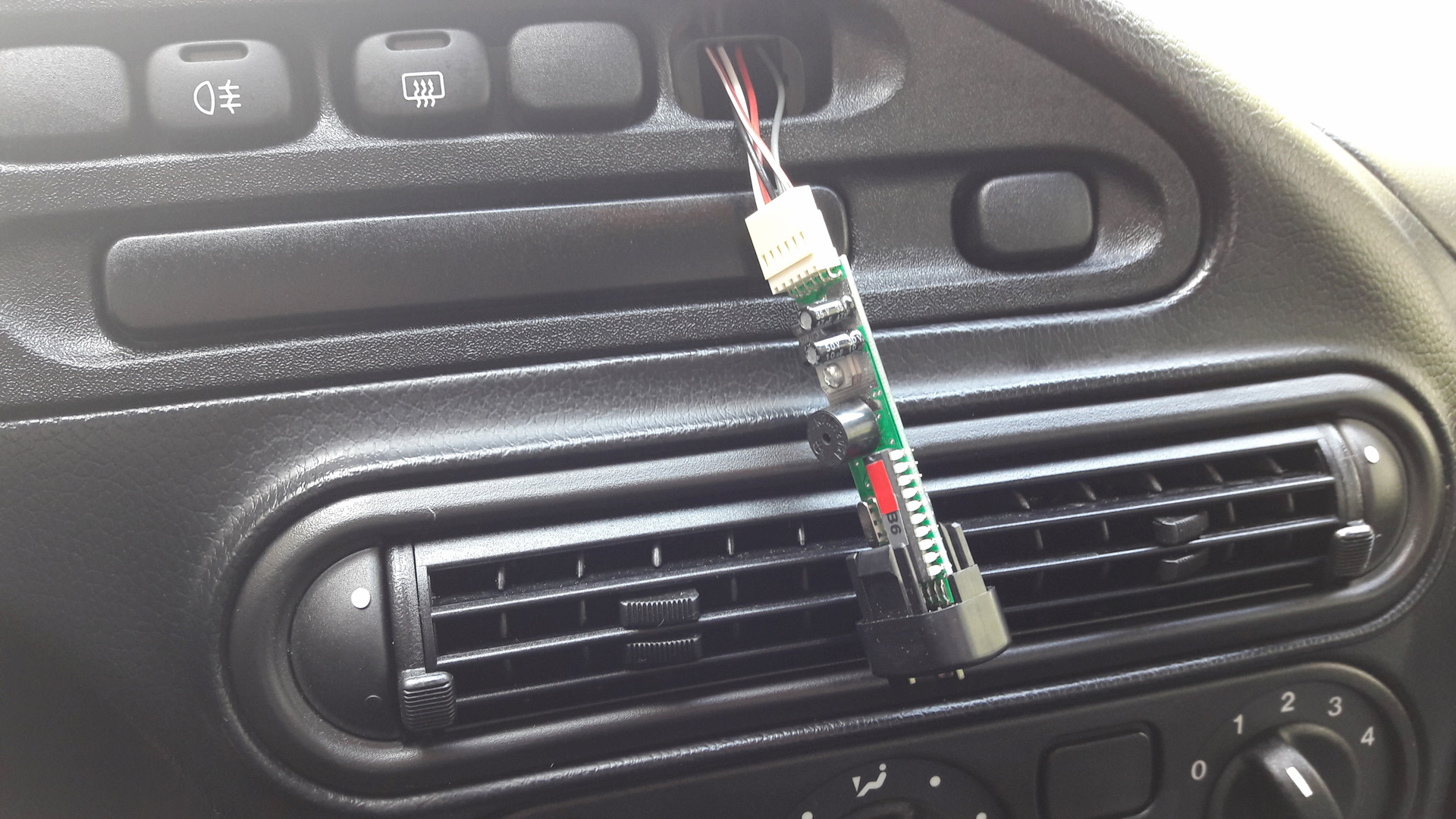 ШТАТ Х 1-M УНИВЕРСАЛ — Chevrolet Niva (1G), 1,7 л, 2016 года ...