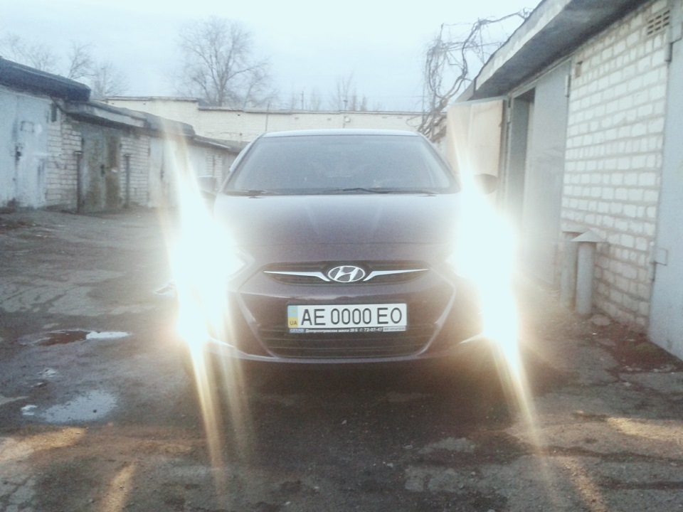 Замена ламп головного света ч.2 (свет) — Hyundai Solaris (1G), 1,4 л ...