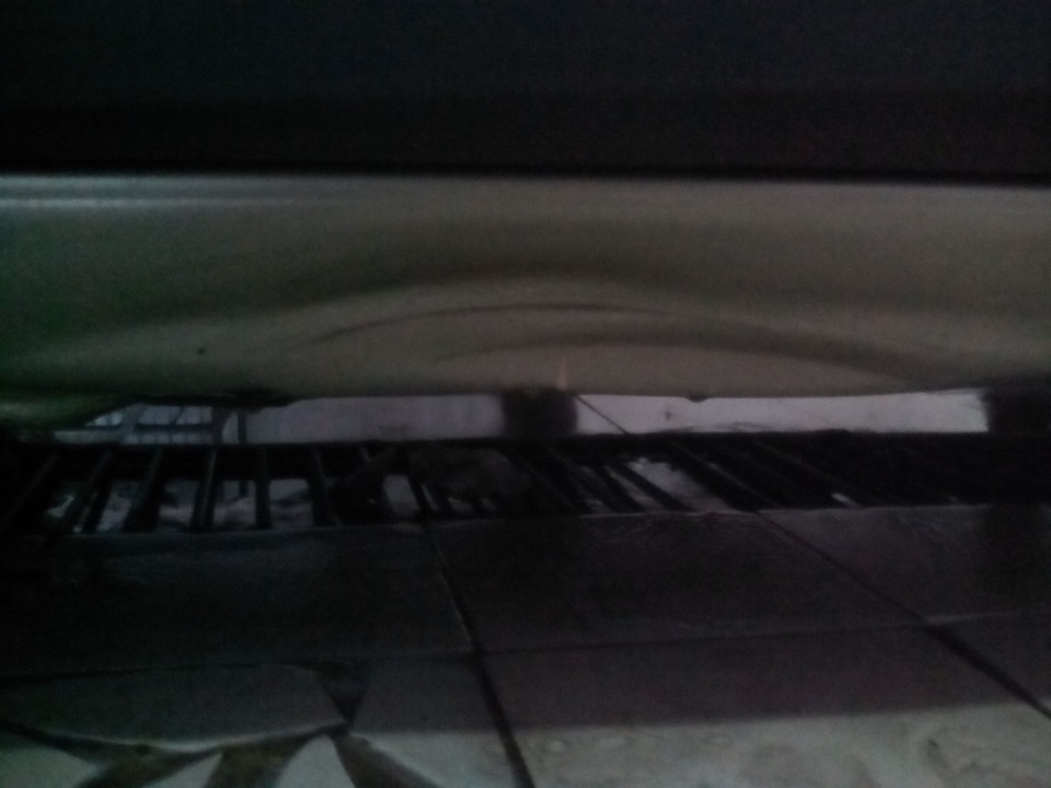 Помял порог — Renault Fluence, 1,6 л, 2013 года | кузовной ремонт | DRIVE2