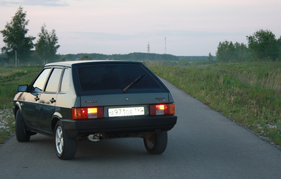 лада 2109 r16. ваз 2109 ваз лада девятка. высокая девятка. ваз 2109 08 99. высокая девятка.