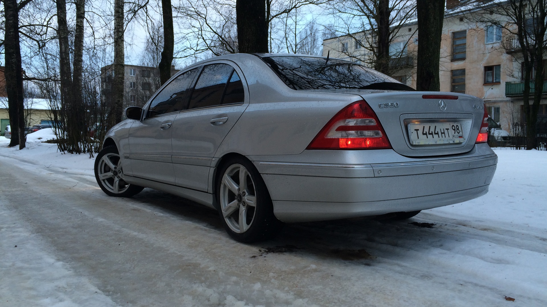 Mercedes-Benz C-class (W203) 3.5 бензиновый 2005 | 