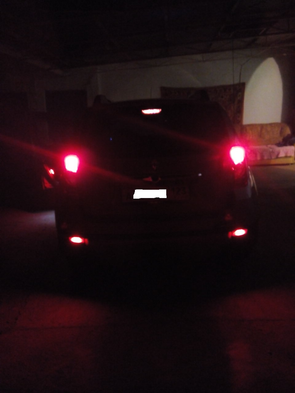 Повторители поворотов и стоп сигналов в катафоты. — Renault Duster (1G ...