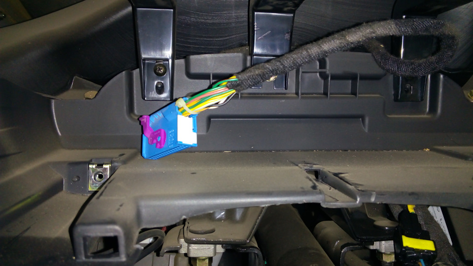 Снятие приборной панели ЗАЗ Forza зазик — ЗАЗ Forza, 1,5 л, 2011 года ...