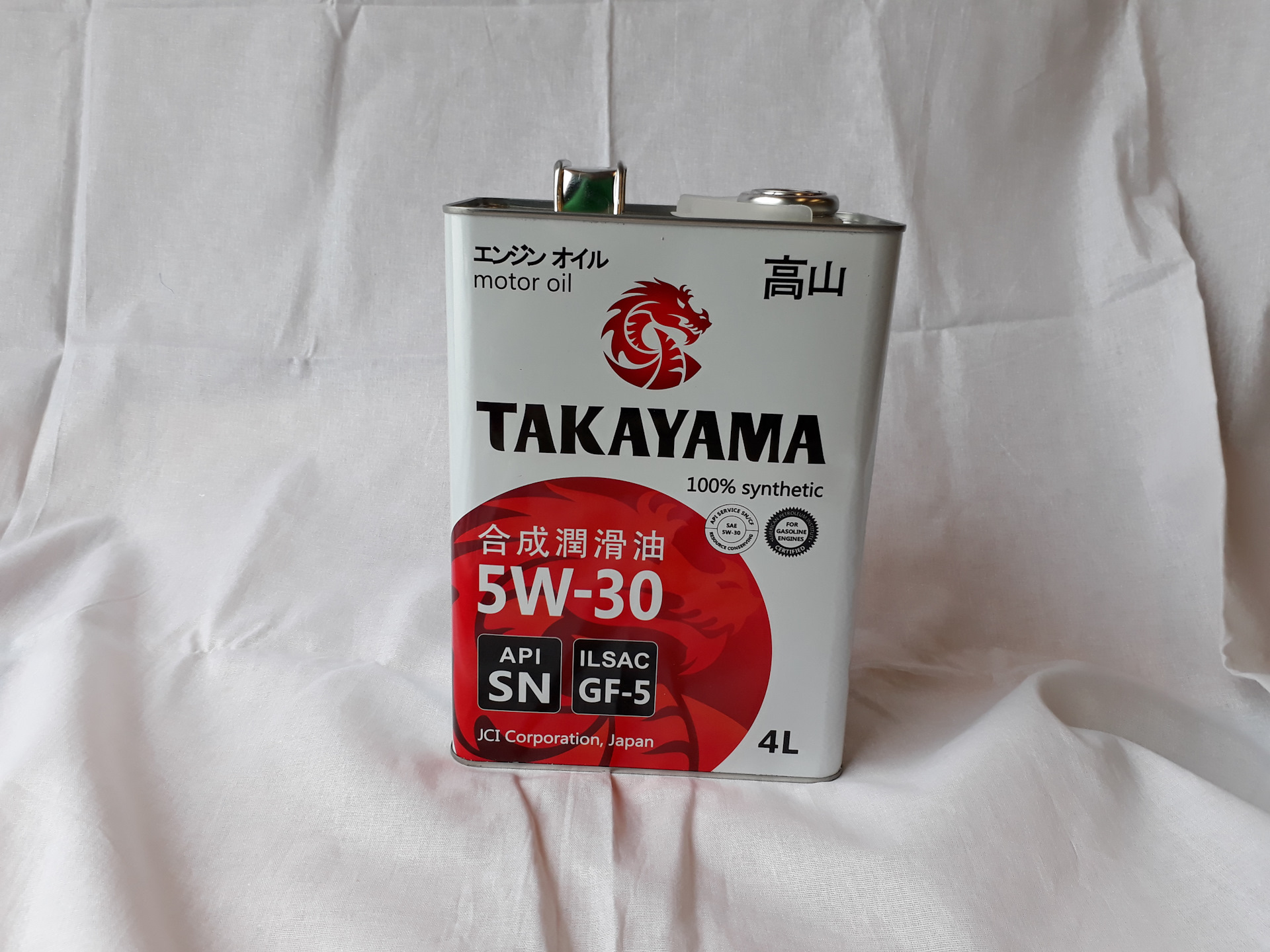 Японские масла для авто. Японское моторное масло Takayama. Японское моторное масло в железных банках. Японское масло в железной канистре. Машинное масло японское Токояма.