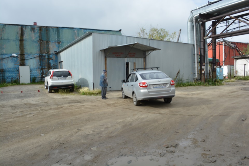 11* Регулировка клапанов 01.08.15 — Lada Гранта лифтбек, 1,6 л, 2014 ...