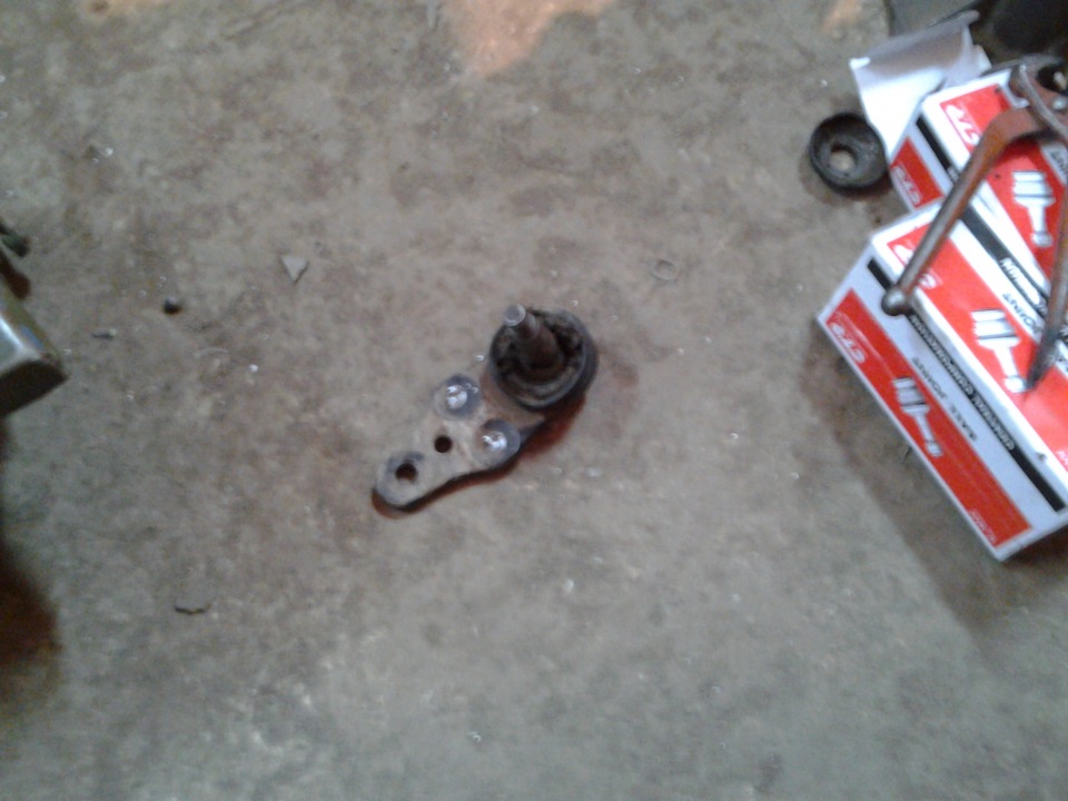 Замена ступичных подшипников — ЗАЗ Chance, 1,3 л, 2011 года | своими ...