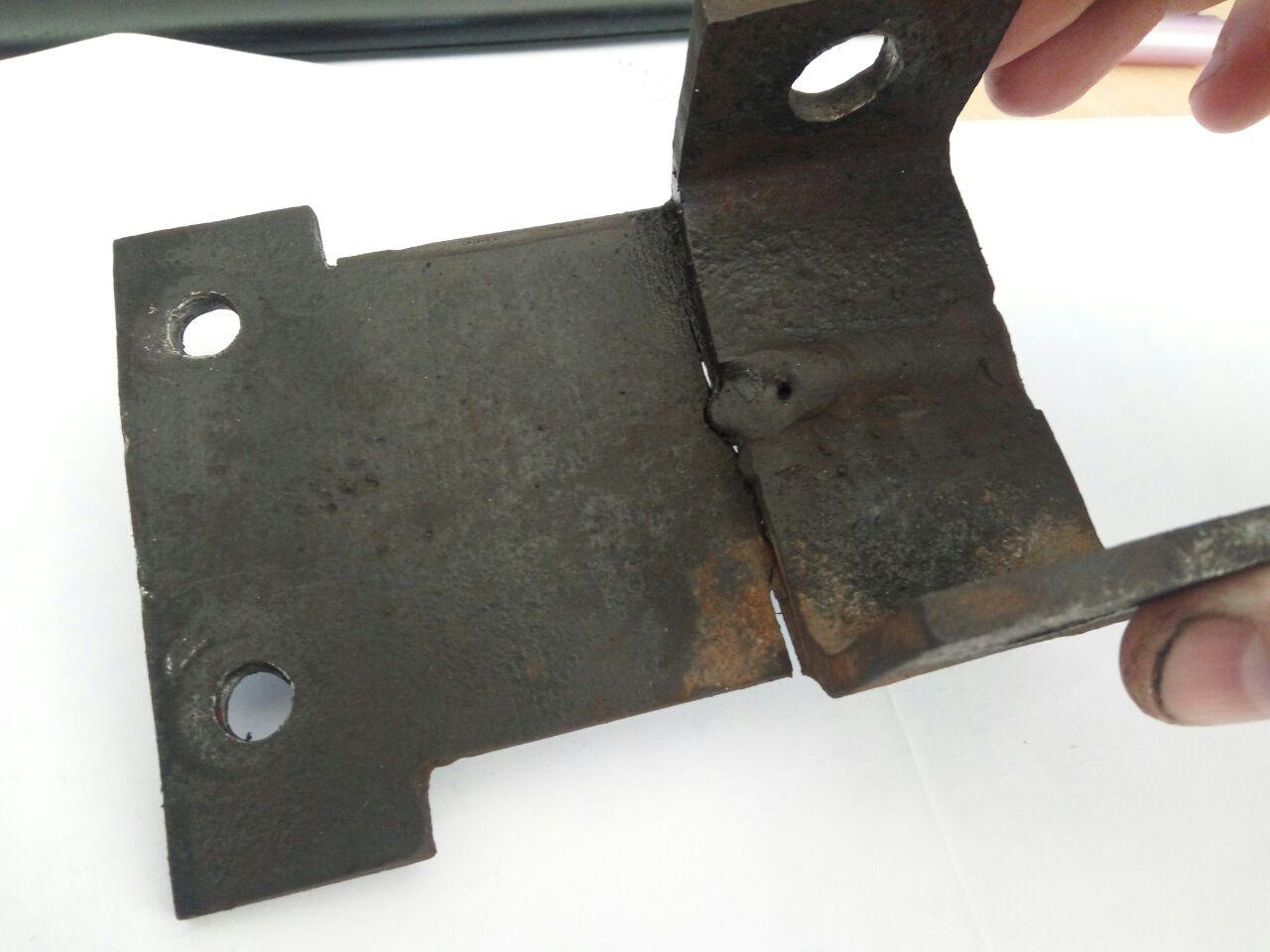 кронштейн для крепления aurora. зажим для стропы багажника. кронштейн держателя df12 l200 (8110092) s0107/68200n rexnord flattop. крепление на руль мотоцикла. крепление дополнительный какие.