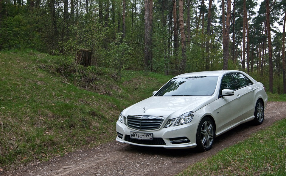 Mercedes w212 1.8. Mercedes w212 1.8 2012. Мерседес 212 1.8 турбо. Mercedes e63 w212. W212 1.8.