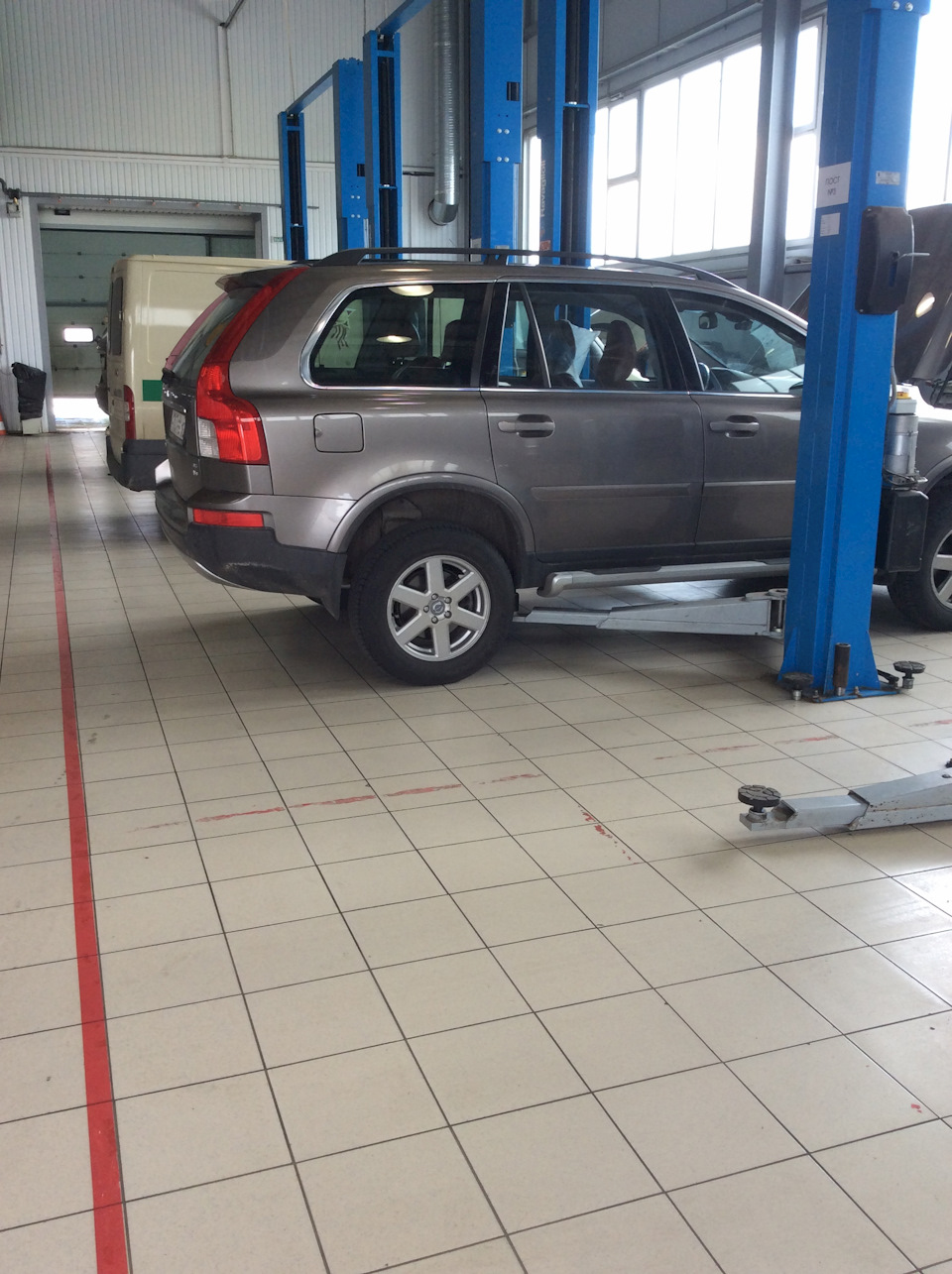Замена масла — Volvo XC90 (1G), 2,4 л, 2009 года | плановое ТО | DRIVE2