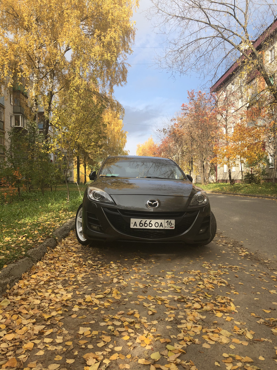 Ремонт по страховой 🤦🏻‍♂️ — Mazda 3 (2G) BL, 1,6 л, 2009 года | кузовной  ремонт | DRIVE2