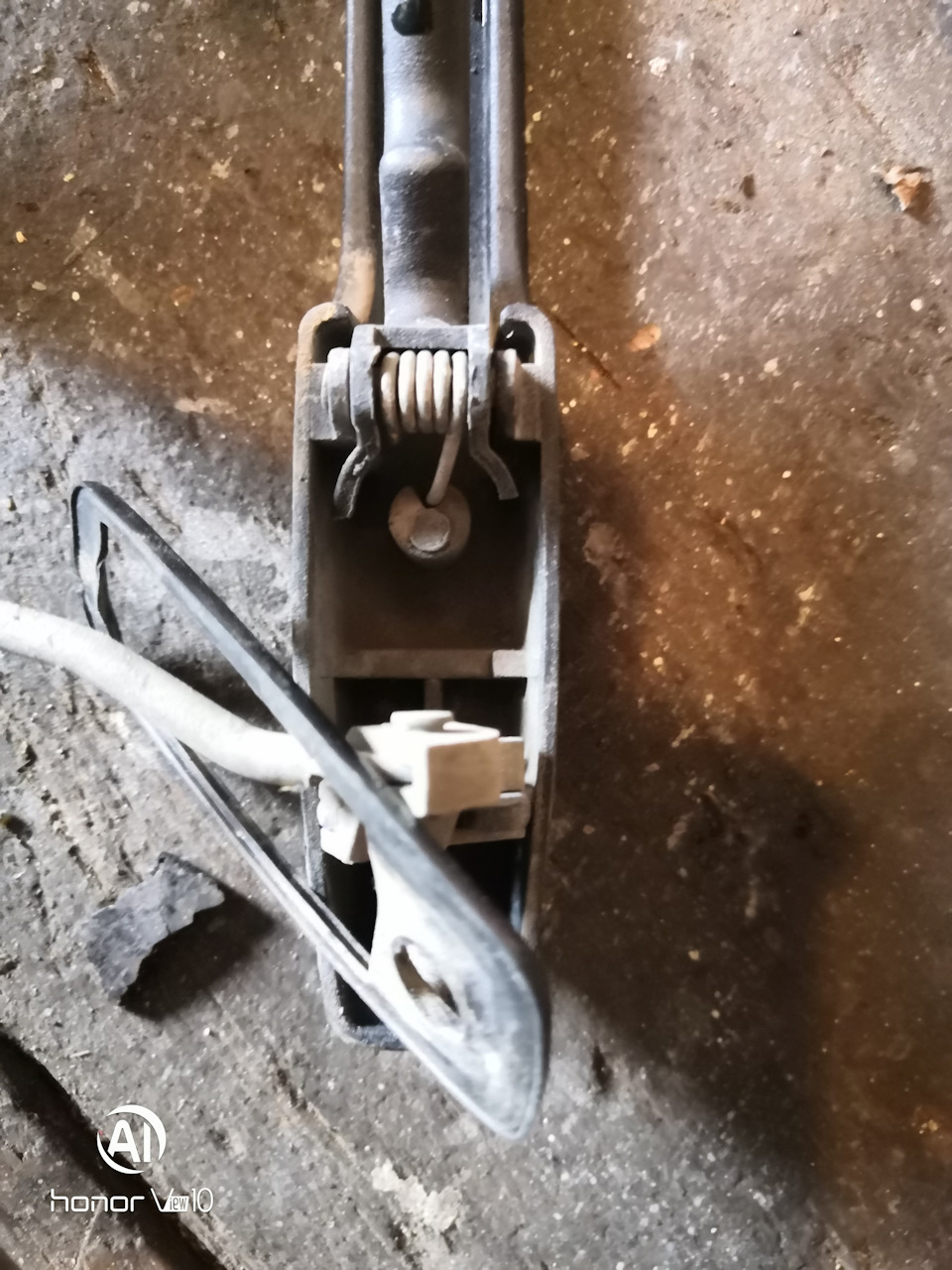 Замена передних стоек и ступичных подшипников — Lada 2114, 1,6 л, 2010 ...