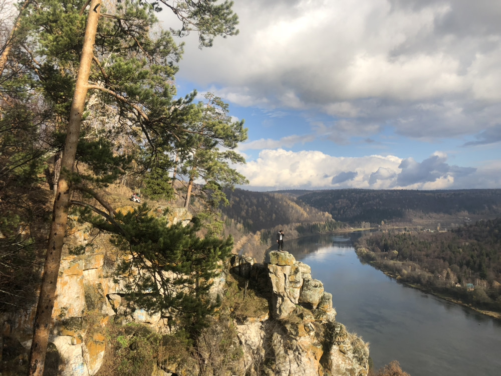 Красные скалы башкирия фото