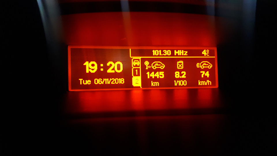 чистим радиатор отопителя и упор багажника — Peugeot 308 SW (1G), 1,6 л ...