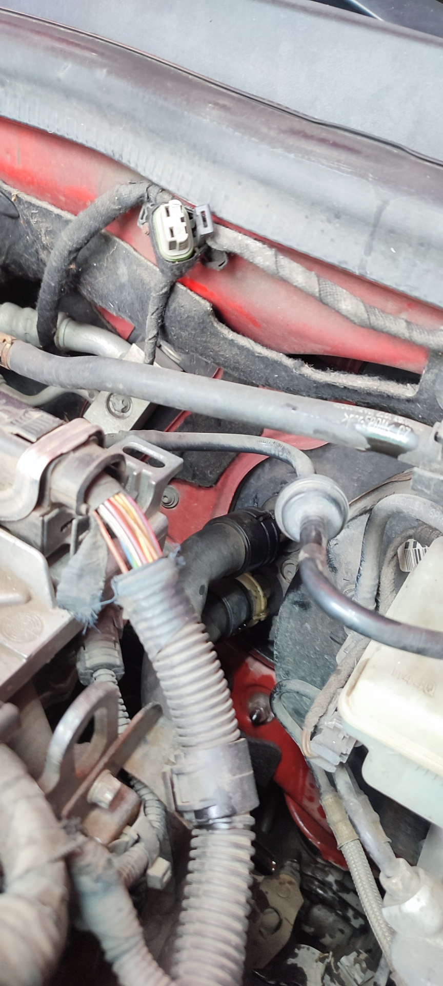 Замучила меня течь антифриза с патрубка радиатора печки. — Opel Astra H ...