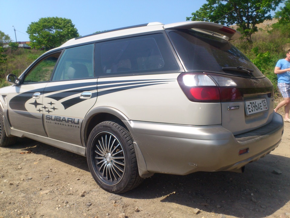 Отличие subaru legacy от subaru legacy lancaster