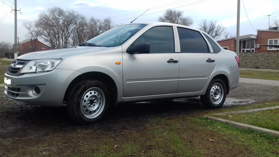 Стук при торможении на небольшой скорости — Lada Гранта, 1,6 л, 2014 ...