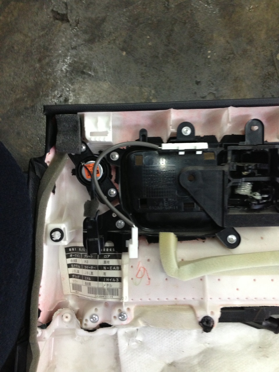 Подсветочка ручек! — Toyota Land Cruiser 200, 4,6 л, 2012 года ...