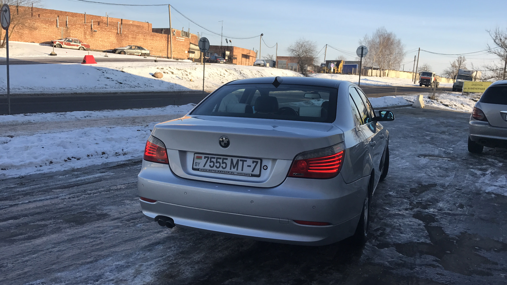 BMW 5 series (E60) 3.0 бензиновый 2007 | Дерзкая скромница на DRIVE2