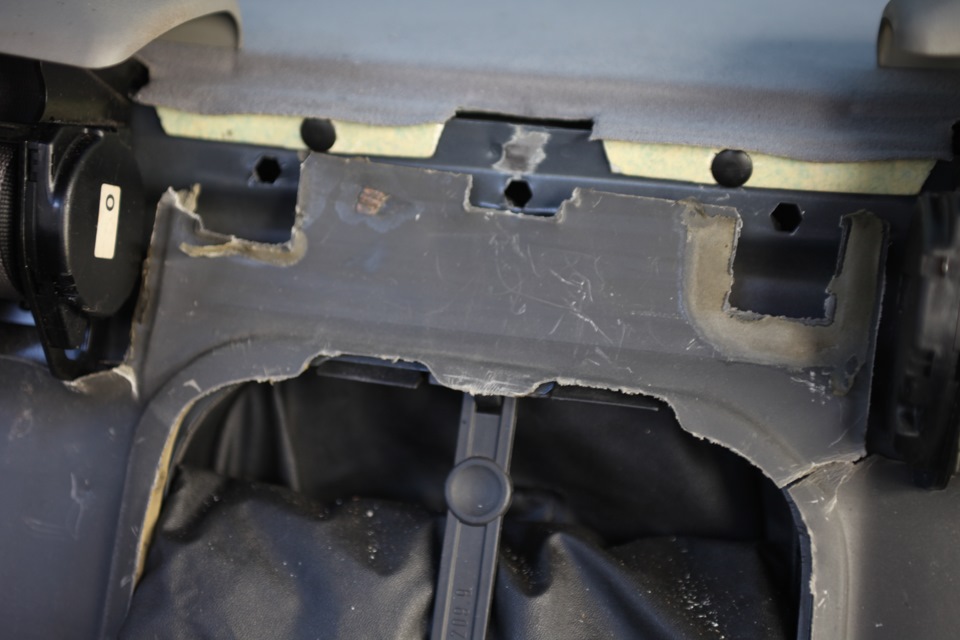 Продолжаем собирать раздельный диван — BMW 7 series (E32), 4 л, 1993 ...