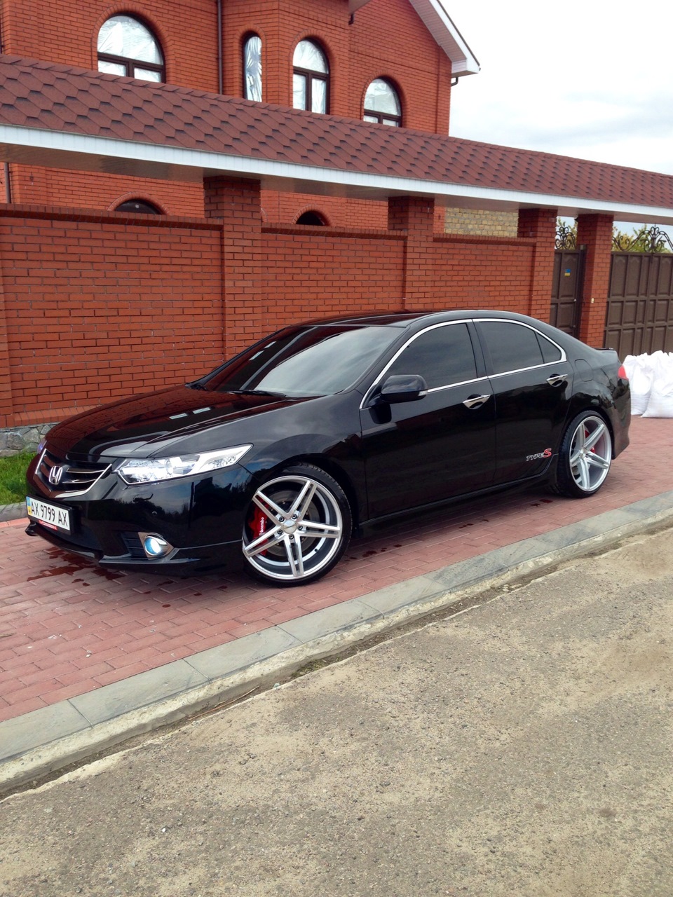 Honda Accord 8 Black Tuning