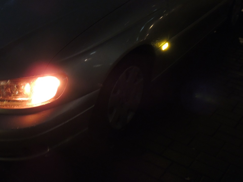 Светодиодные повторители… — Opel Omega B, 2,2 л, 2000 года | аксессуары ...