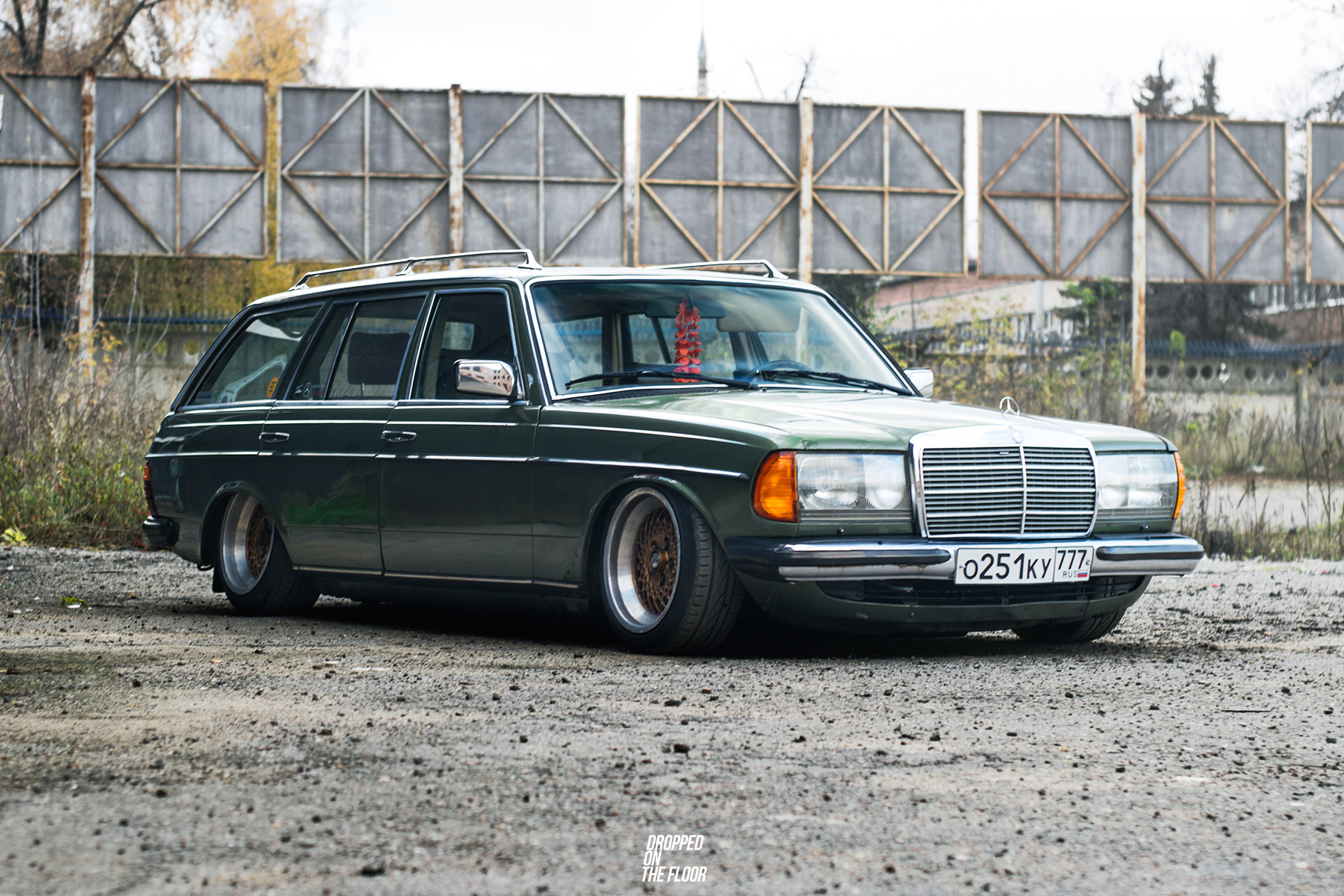 Mercedes w123 ratlook