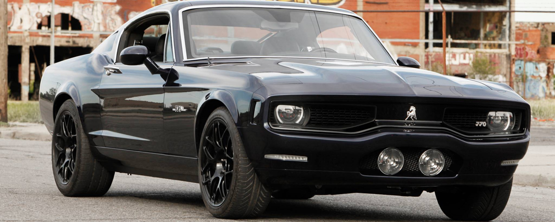 Equus Bass 770