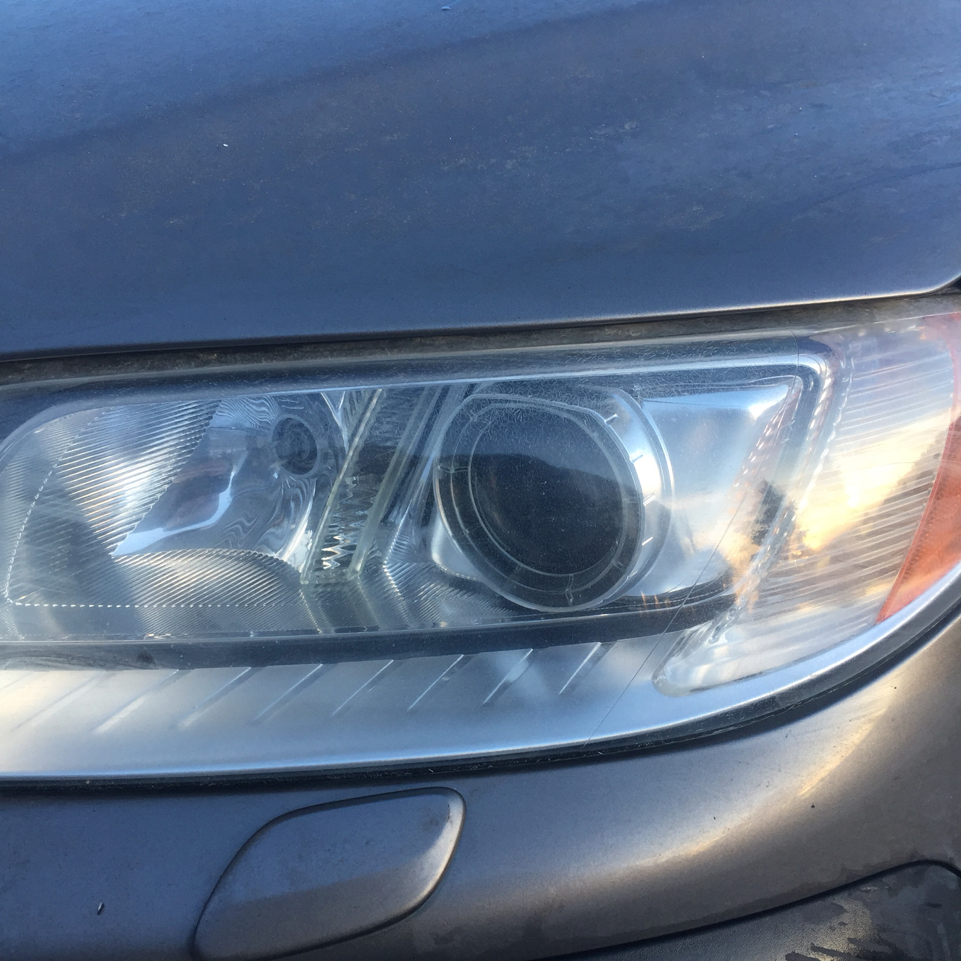 Как снять фару вольво хс60 Фары ХС70. Нужен совет. - Volvo XC70 III, 2,4 л, 2012 года другое DRIVE2