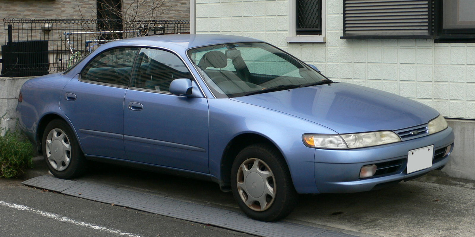 Toyota Corolla Церес