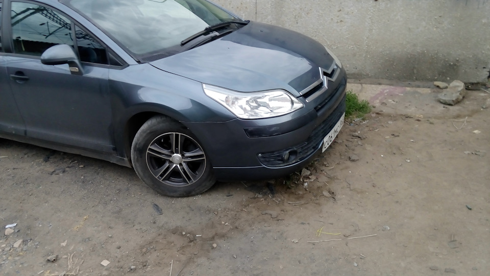 Серый Ситро передний бампер. И капот переходом залипуха. — DRIVE2