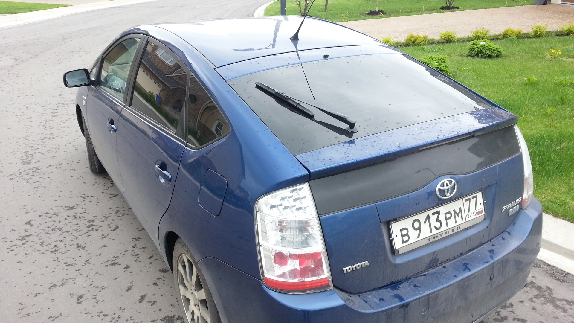 Toyota Prius (20) 1.5 гибридный 2008 | executive на DRIVE2