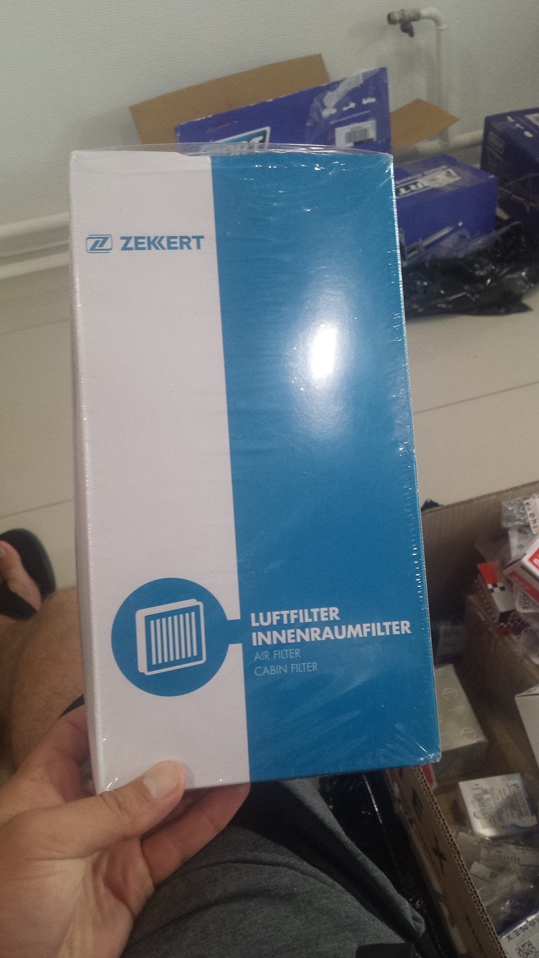 Замена салонного и воздушного фильтра — BMW X5 (E53), 3 л, 2005 года ...