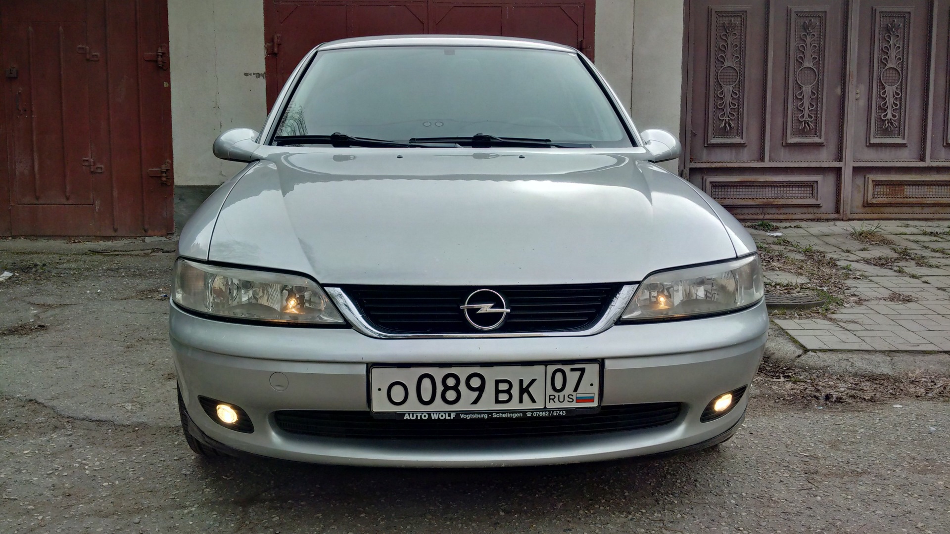 Opel Vectra B 1.6 бензиновый 2001 | 