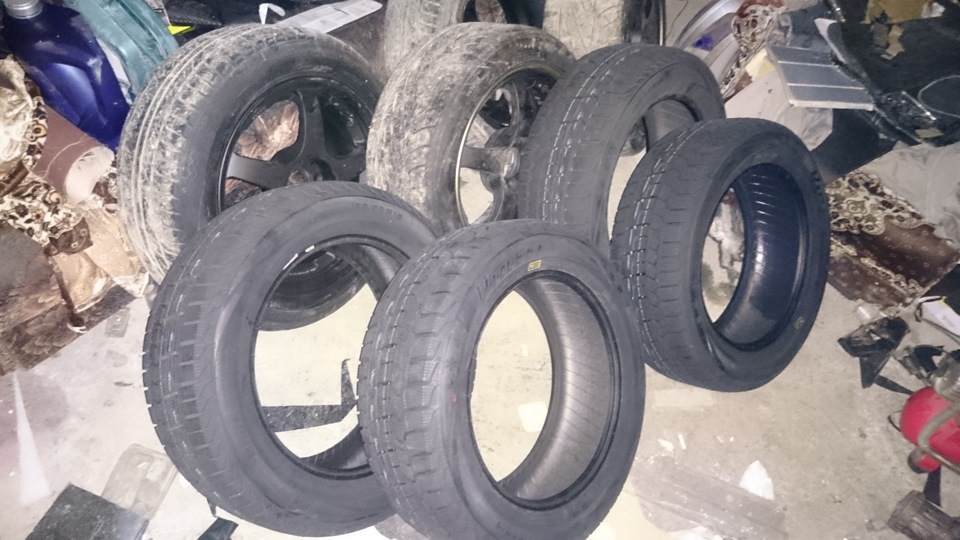 Отечественной машине отечественная резина))) — Lada Калина Спорт (1G ...