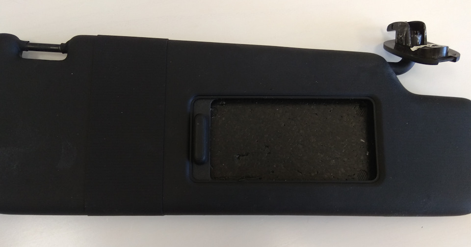 Замена зеркала в солнцезащитном козырьке. — Volkswagen Eos, 1,4 л, 2008 ...