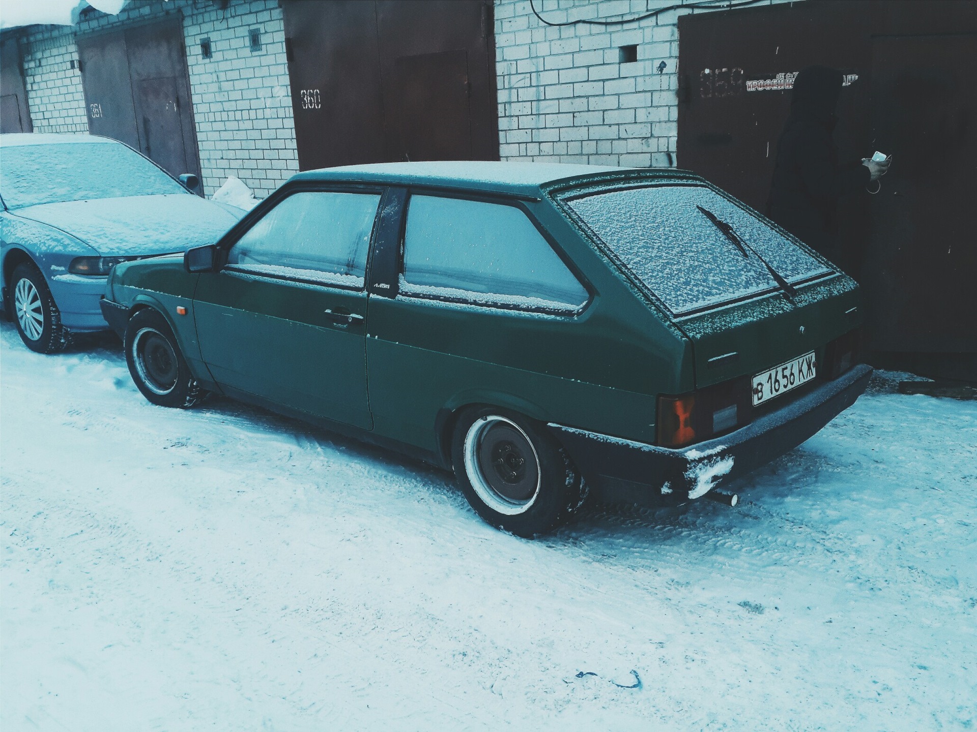 Проверить 2108. Ваз 2108 снежка. Ваз 2108 мокрый асфальт. Ваз 2108 1986 года драйв2. Ваз 2108 короткое крыло.