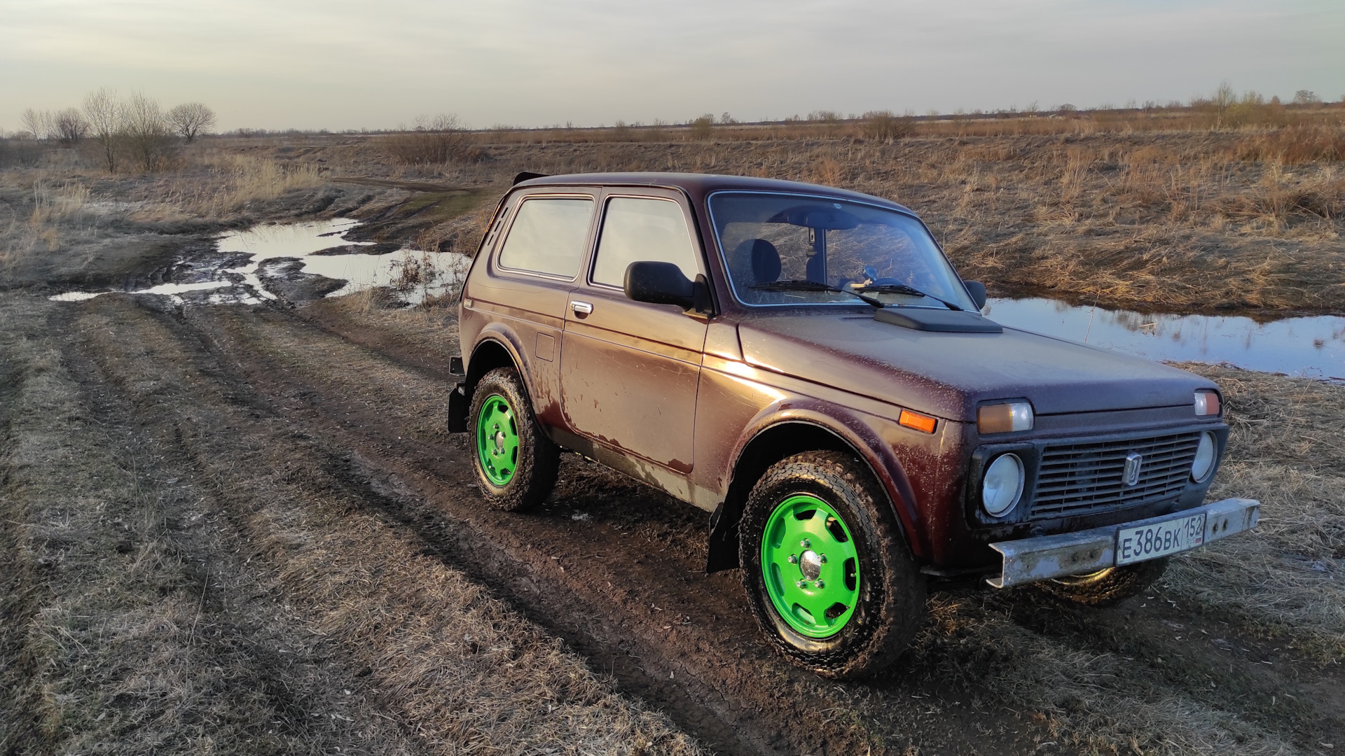 Lada 4x4 3D 1.7 бензиновый 2011 | Ирокез на DRIVE2