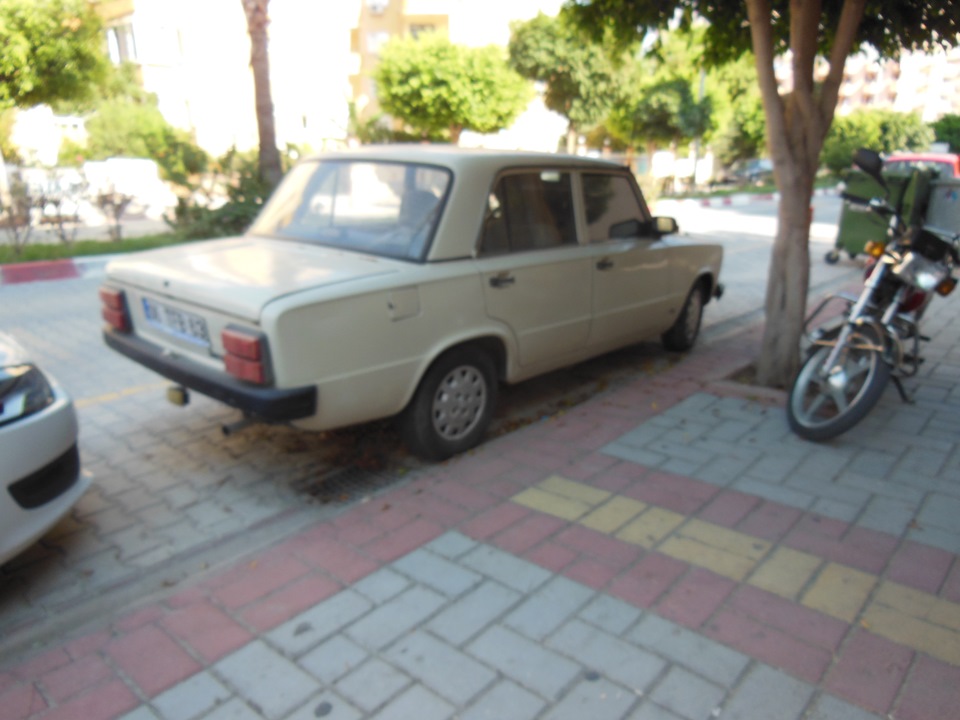 Подскажите, каким ключом открутить болты головки цилиндров? — Peugeot ...