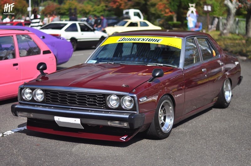 Nissan Skyline c210