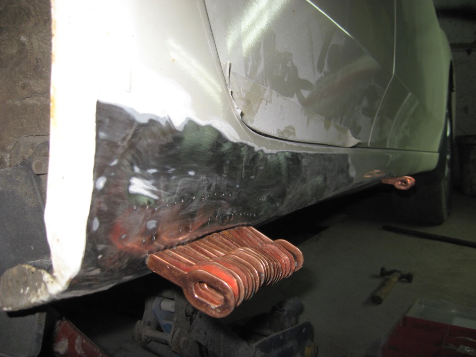 вытягивание порогов автомобиля. выправление порогов автомобиля. выравнивание порогов. правка порогов автомобиля. вытяжка порогов автомобиля без сварки.