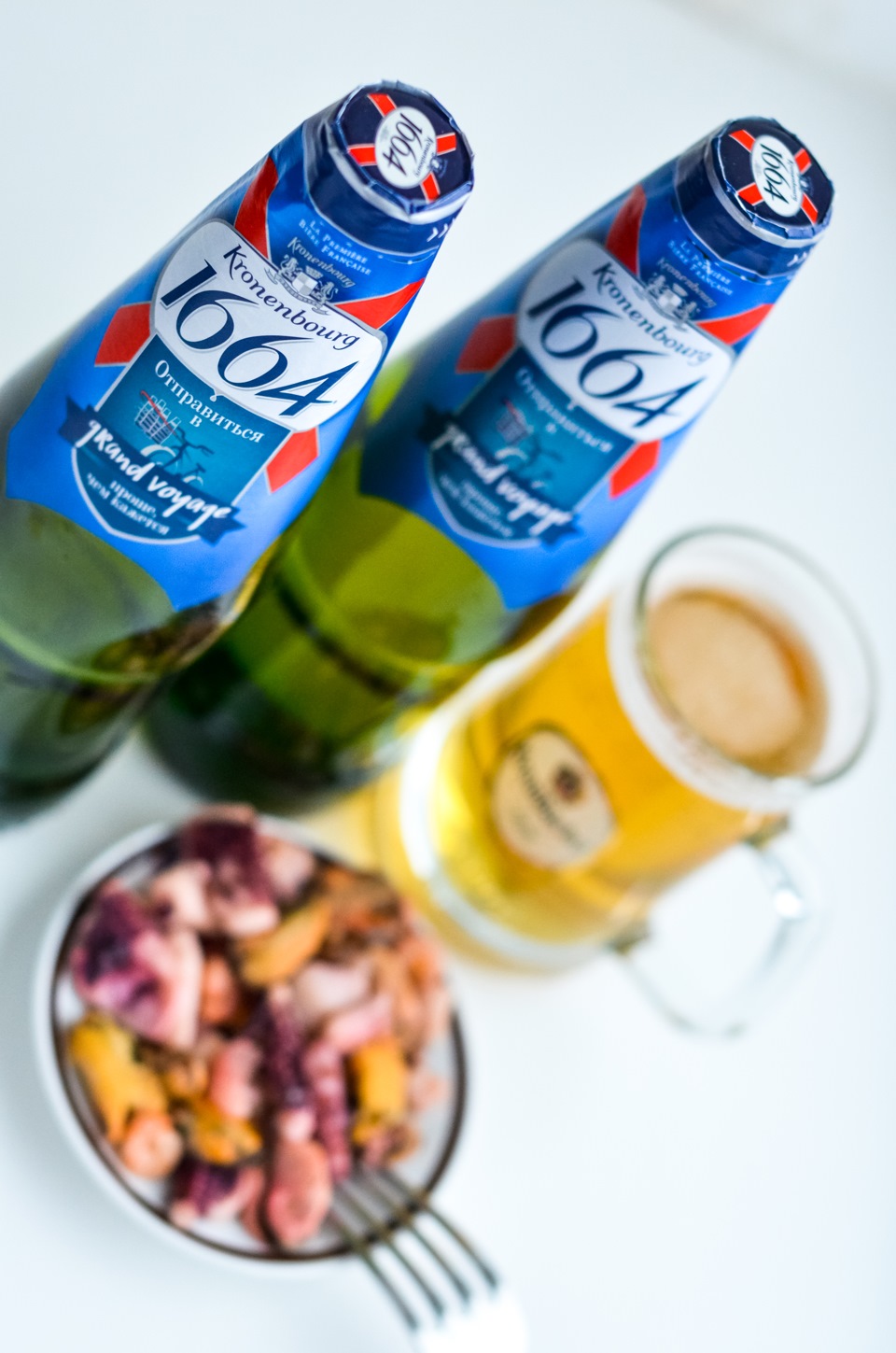 Кроненбург фото. Французское пиво 1664. Kronenbourg 1664. Кроненбург 1664 Lager. Кроненбург 1664 светлое цитрусовое.