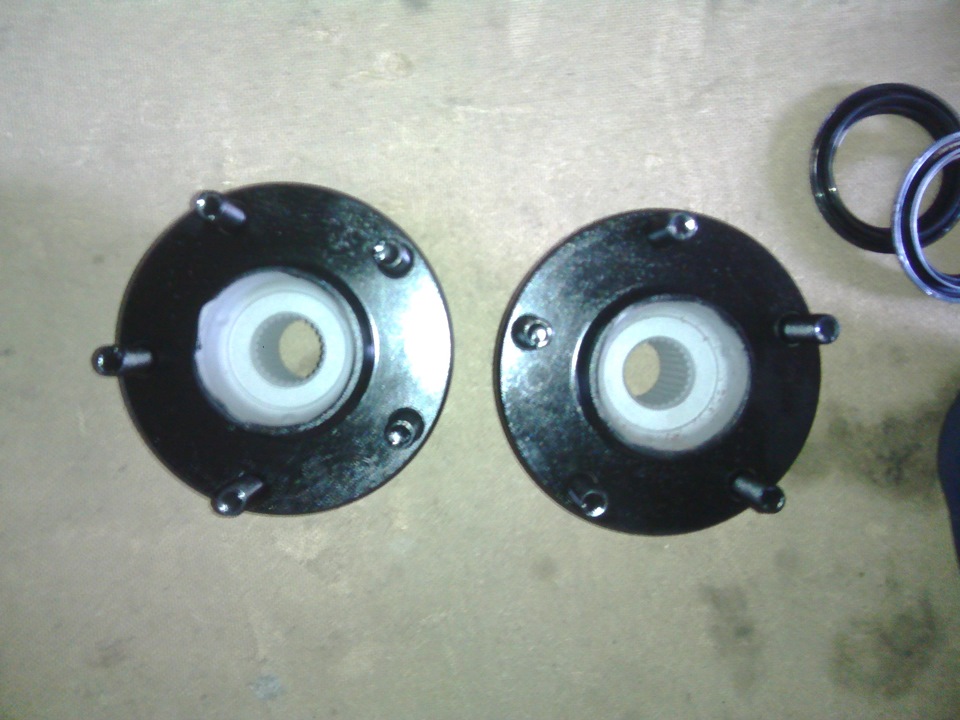 Фото в бортжурнале Nissan R'nessa