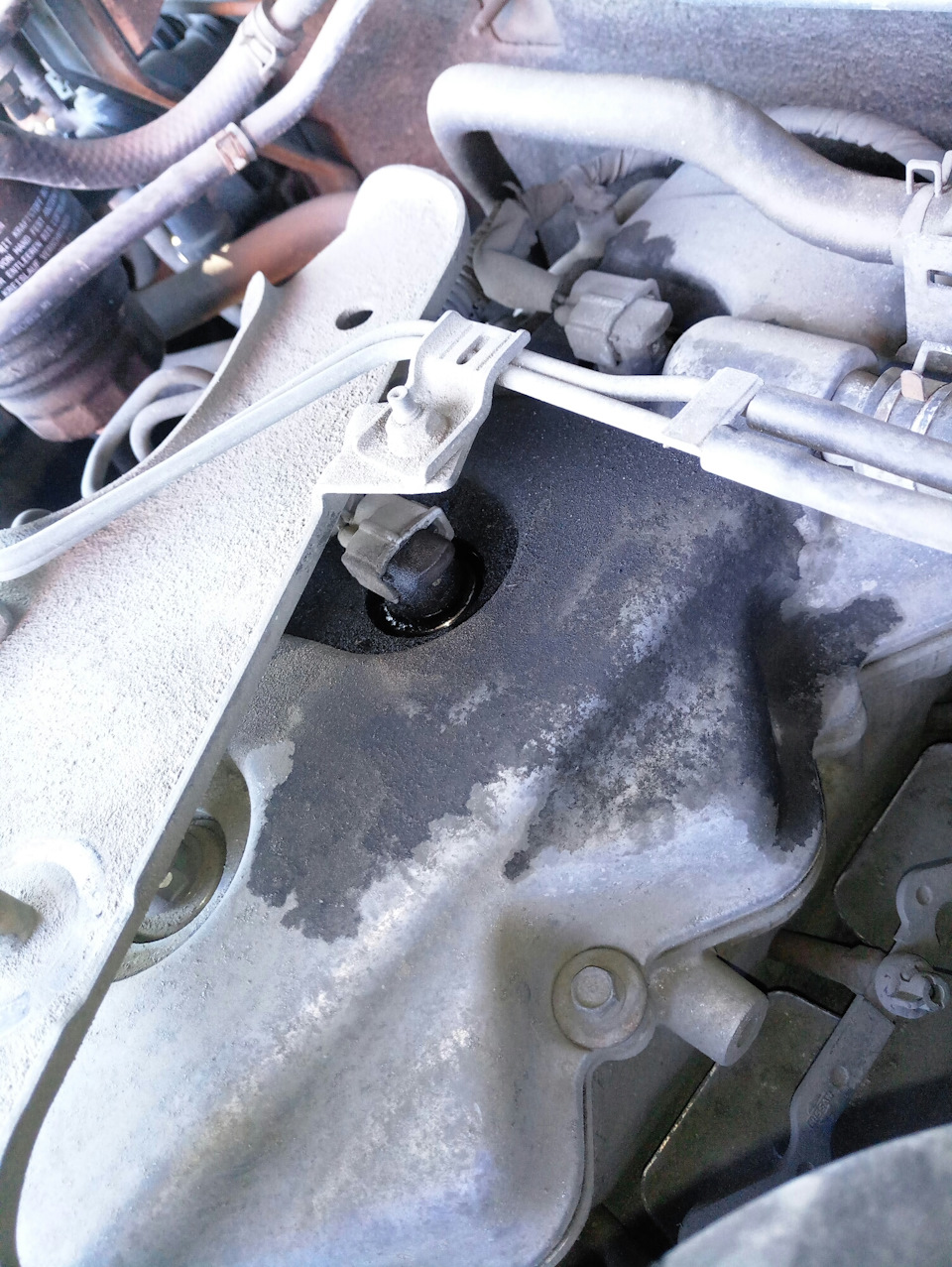 Я так понял это то, что называется льет форсунка? — Nissan Pathfinder ...