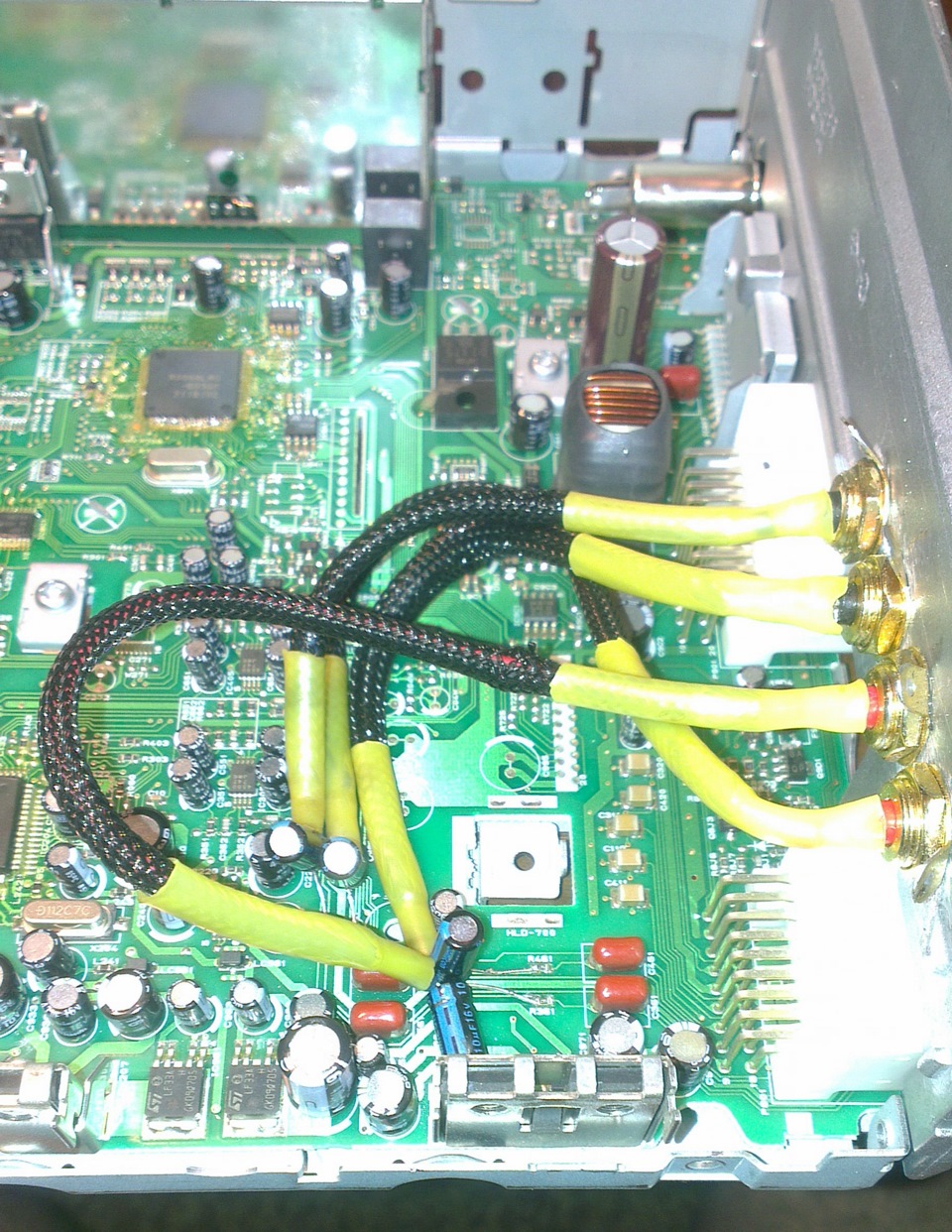 распайка штатной магнитолы (линейки) — Mitsubishi Lancer X, 2 л, 2007 ...