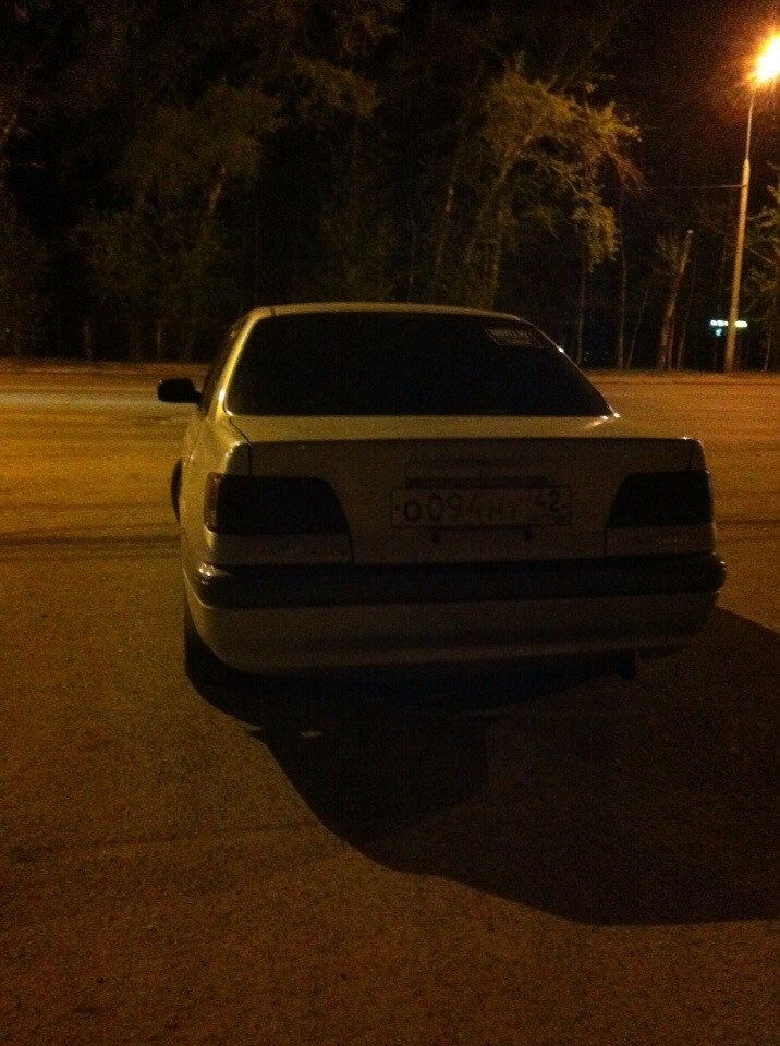 Синие фары, черные стопы)новые лампы в фары) — Toyota Carina (7G), 1,8 ...