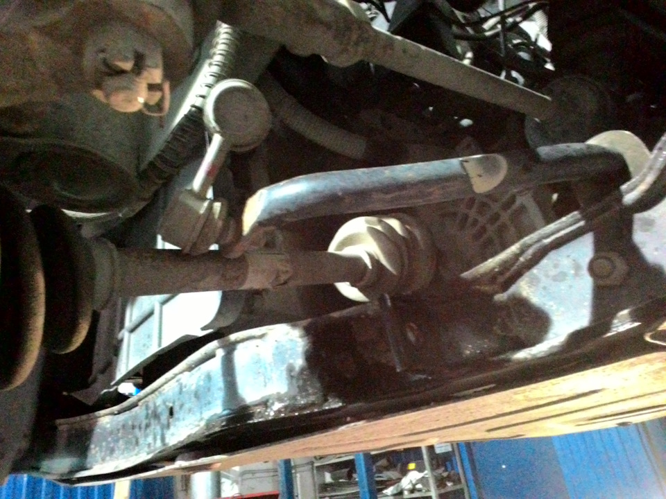 Приходят теплые дни… пора перебрать переднюю подвеску!)) — Hyundai ...